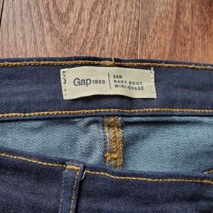 Gap baby boot cut 32 R jeans